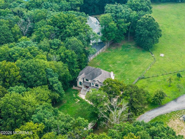 173 W Pleasant Grove Road, Jackson, NJ 08527