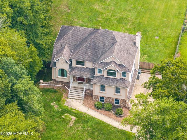173 W Pleasant Grove Road, Jackson, NJ 08527