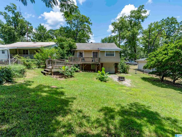 130 VINES AVENUE, Hueytown, AL 35023