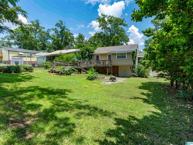 130 VINES AVENUE, Hueytown, AL 35023