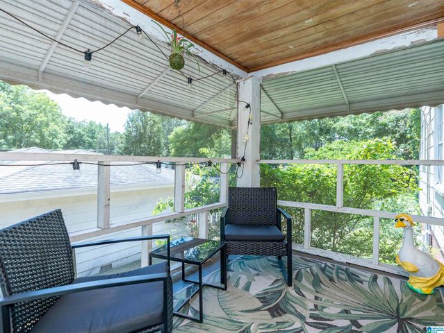 130 VINES AVENUE, Hueytown, AL 35023
