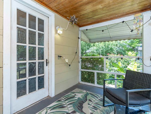 130 VINES AVENUE, Hueytown, AL 35023