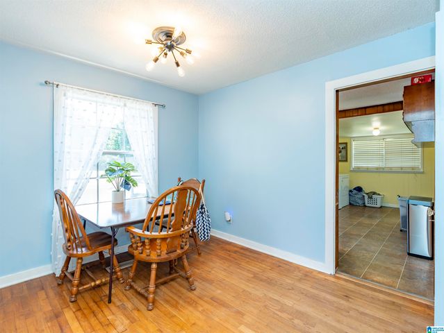 130 VINES AVENUE, Hueytown, AL 35023