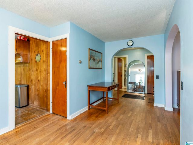 130 VINES AVENUE, Hueytown, AL 35023