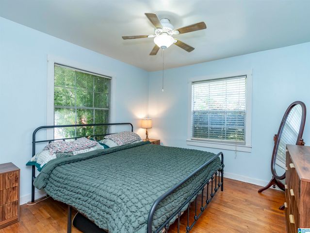 130 VINES AVENUE, Hueytown, AL 35023