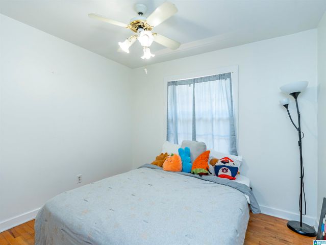 130 VINES AVENUE, Hueytown, AL 35023