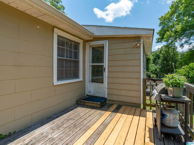 130 VINES AVENUE, Hueytown, AL 35023