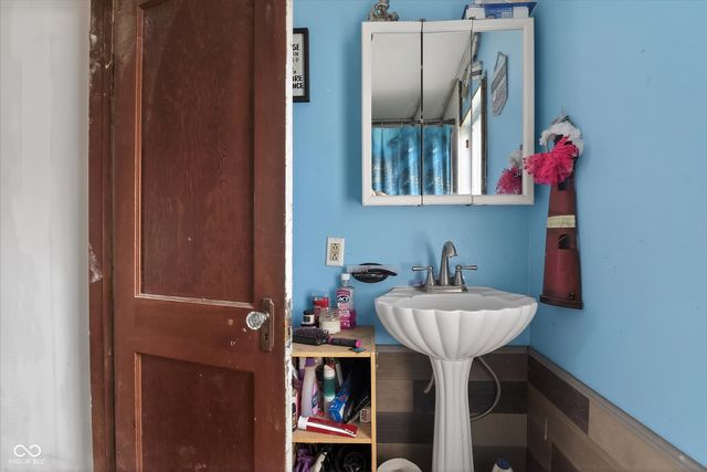 3507 Columbus Avenue, Anderson, IN 46013