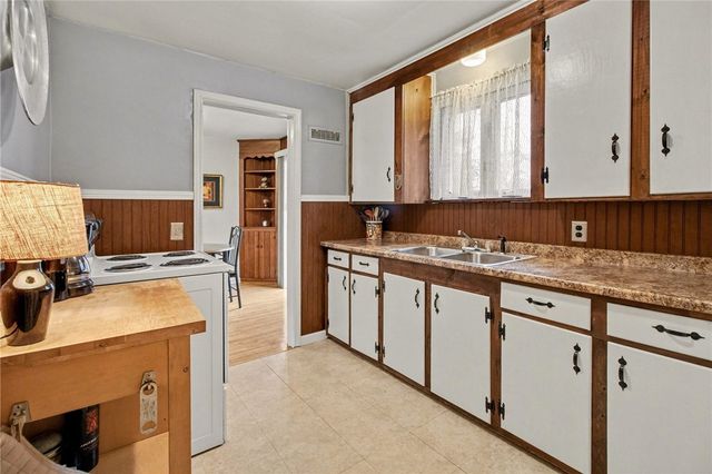 622 Bonesteel Street, Greece, NY 14616