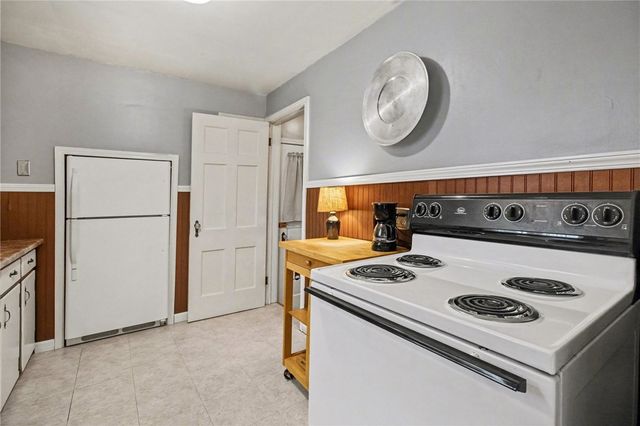 622 Bonesteel Street, Greece, NY 14616