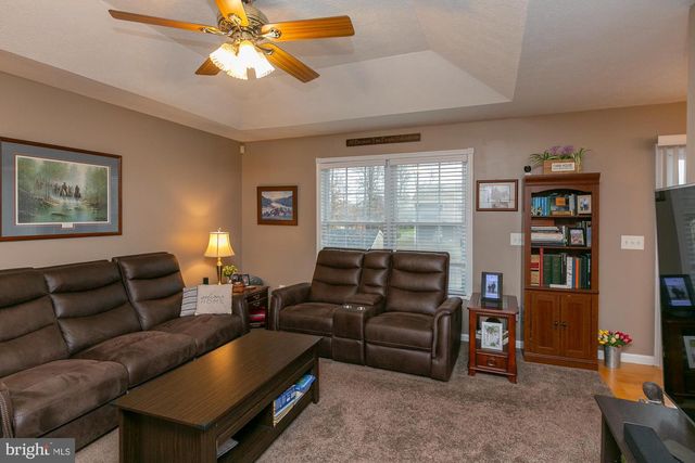 169 LURE CT, Inwood, WV 25428