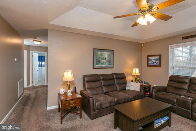 169 LURE CT, Inwood, WV 25428