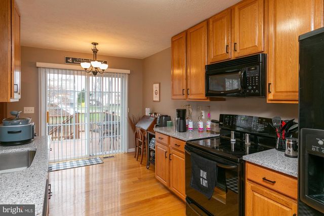 169 LURE CT, Inwood, WV 25428