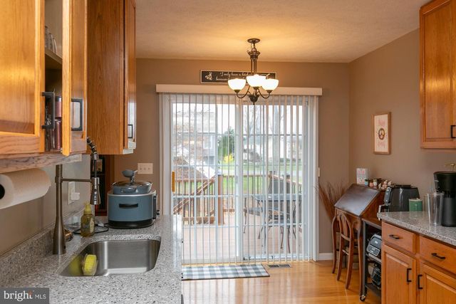 169 LURE CT, Inwood, WV 25428