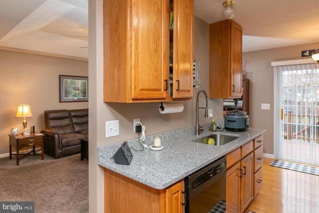 169 LURE CT, Inwood, WV 25428