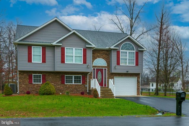 169 LURE CT, Inwood, WV 25428