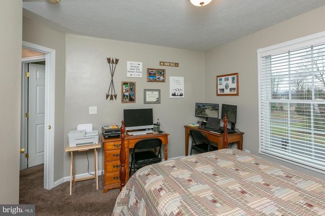 169 LURE CT, Inwood, WV 25428