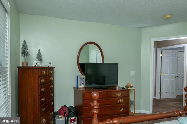 169 LURE CT, Inwood, WV 25428