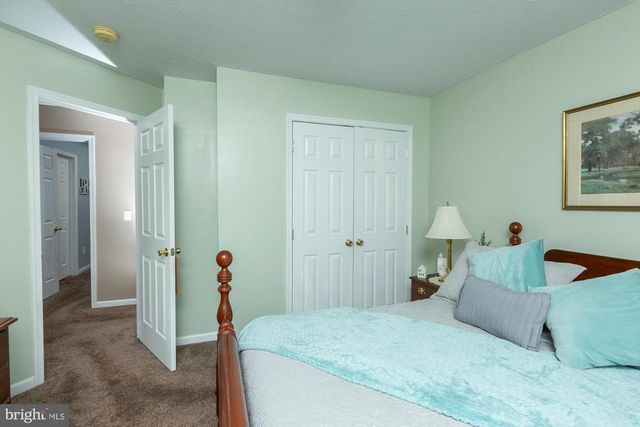 169 LURE CT, Inwood, WV 25428