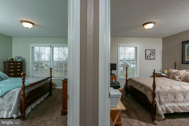 169 LURE CT, Inwood, WV 25428