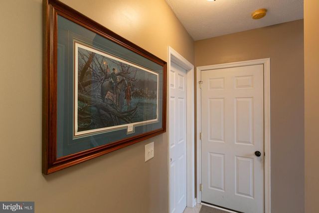 169 LURE CT, Inwood, WV 25428