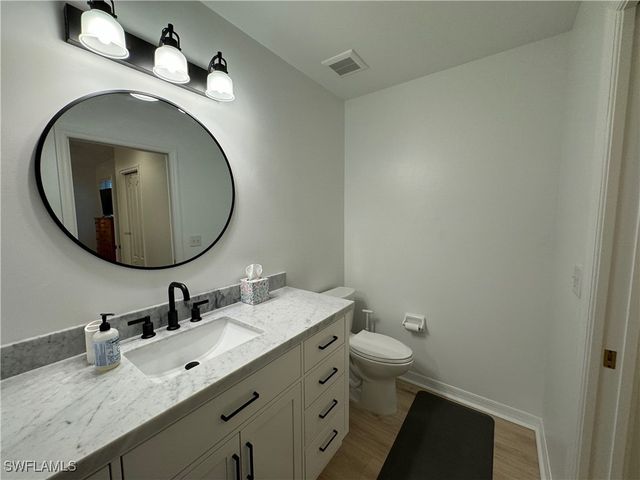 7615 Arbor Lakes CT 413, Naples, FL 34112