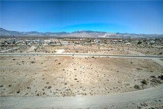 2140 East Jumping Fox Street, Pahrump, NV 89048