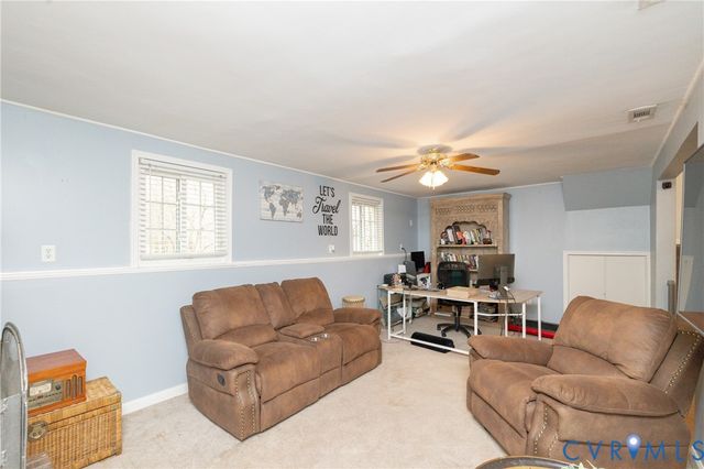 9013 Laureate Ln, Chesterfield, VA 23236