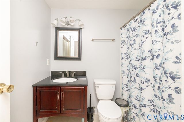 9013 Laureate Ln, Chesterfield, VA 23236