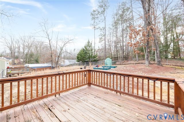 9013 Laureate Ln, Chesterfield, VA 23236