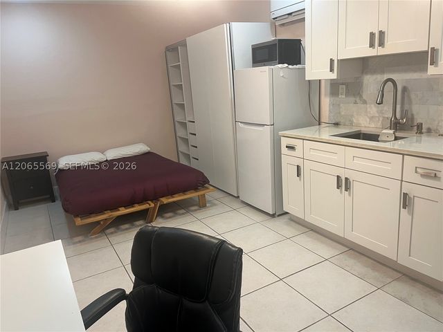 1111 NW 79th Way 0, Pembroke Pines, FL 33024