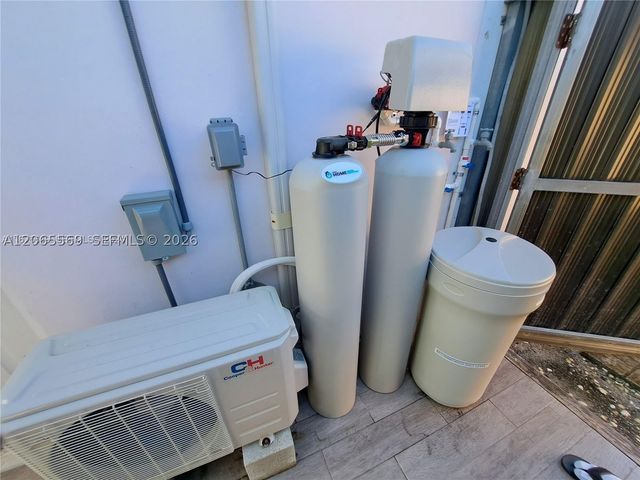 1111 NW 79th Way 0, Pembroke Pines, FL 33024