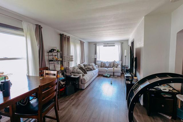 3813 E Barnard Avenue, Cudahy, WI 53110