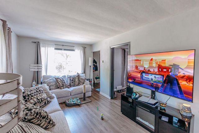 3813 E Barnard Avenue, Cudahy, WI 53110