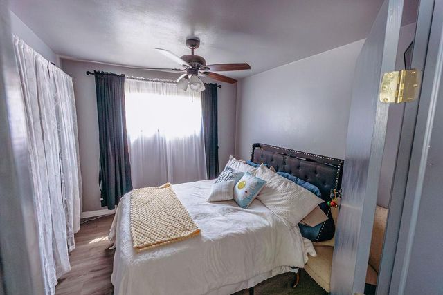 3813 E Barnard Avenue, Cudahy, WI 53110