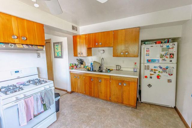3813 E Barnard Avenue, Cudahy, WI 53110