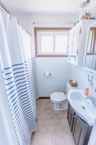 3813 E Barnard Avenue, Cudahy, WI 53110