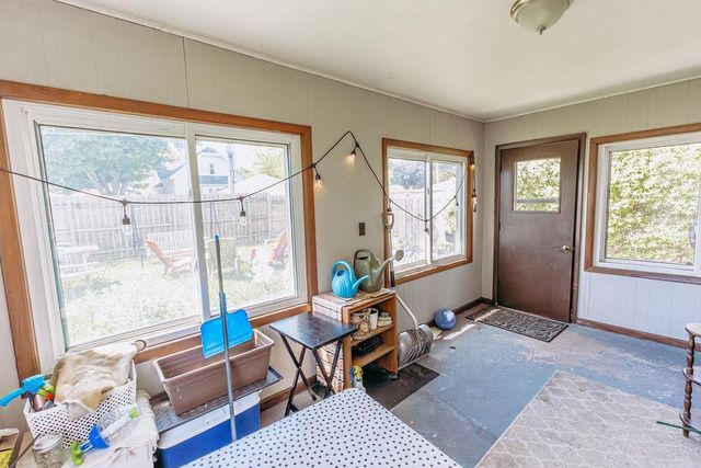 3813 E Barnard Avenue, Cudahy, WI 53110