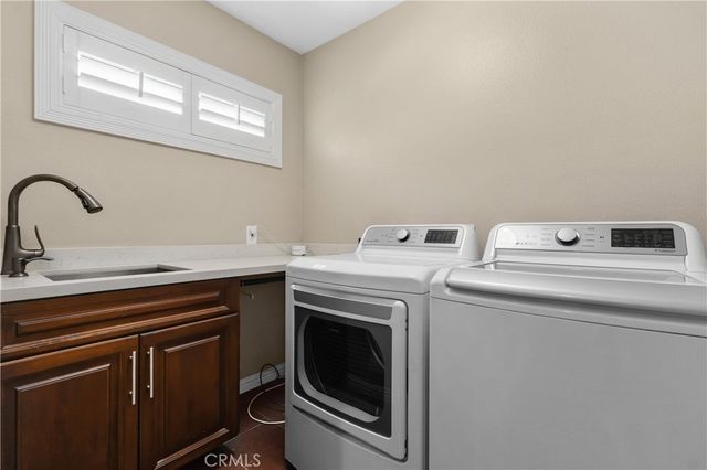 4507 Nipomo, Lakewood, CA 90713