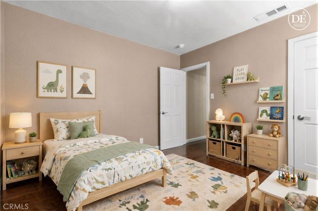 4507 Nipomo, Lakewood, CA 90713