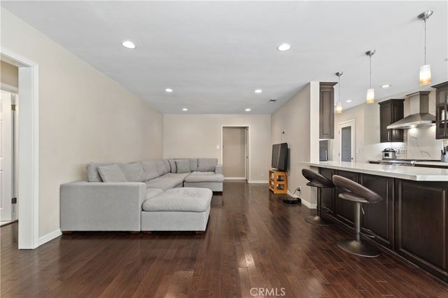 4507 Nipomo, Lakewood, CA 90713