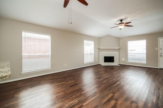 7457 Parkland Manor Drive, Cypress, TX 77433