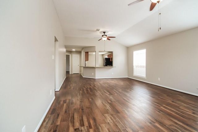 7457 Parkland Manor Drive, Cypress, TX 77433