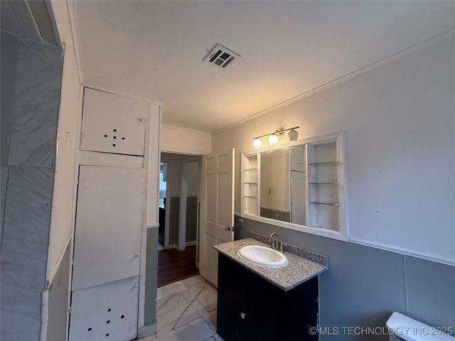 418 N 12th Street, Muskogee, OK 74401