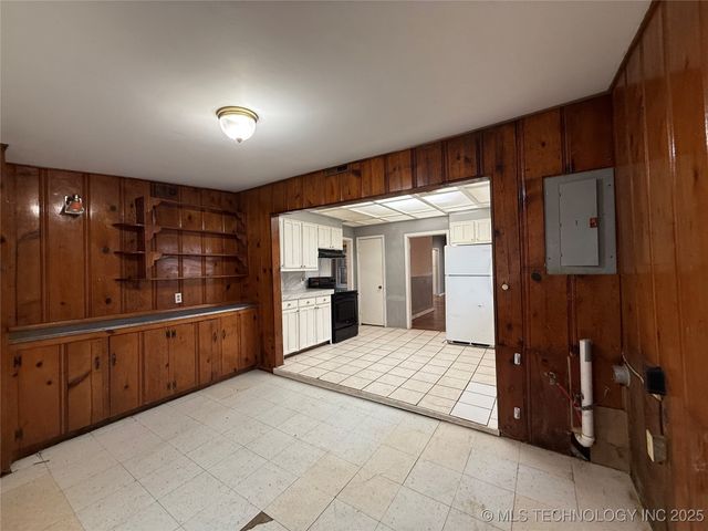 418 N 12th Street, Muskogee, OK 74401