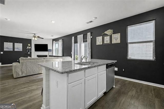 1526 Battle Brook Drive, Conyers, GA 30012