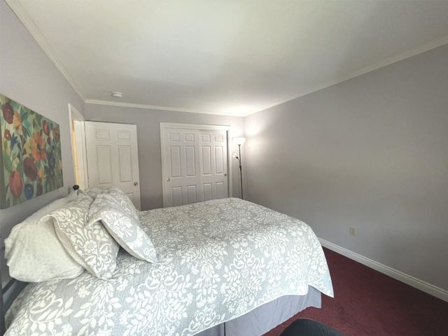 25 Baycrest Dr Apt 604, South Burlington, VT 05403
