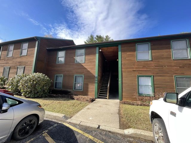 25 Baycrest Dr Apt 604, South Burlington, VT 05403