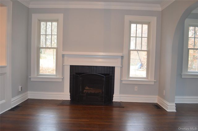 82 Douglas Road, Chappaqua, NY 10514