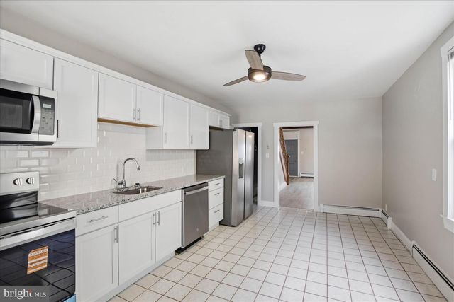 41-E WASHINGTON ST, Topton, PA 19562